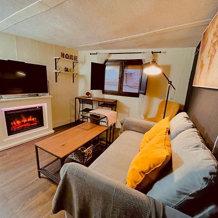 Casita Con Encanto En La Sierra De Gredos, Candeleda Eksteriør bilde